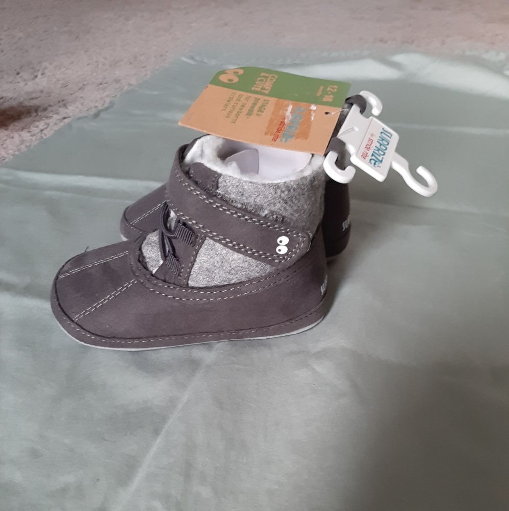 Surprize Stride Rite toddler shoes 12-18mo